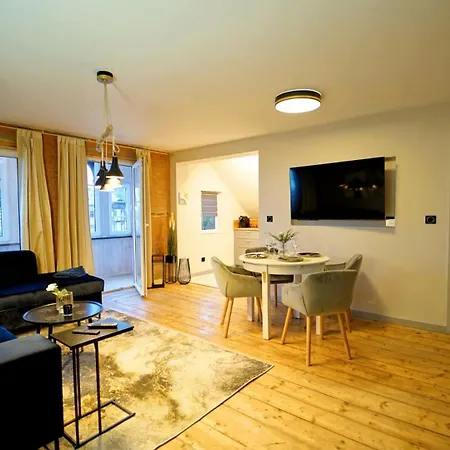 Apartamenty Every Sky Konstytucji 3 Maja 45 Karpacz Exterior photo